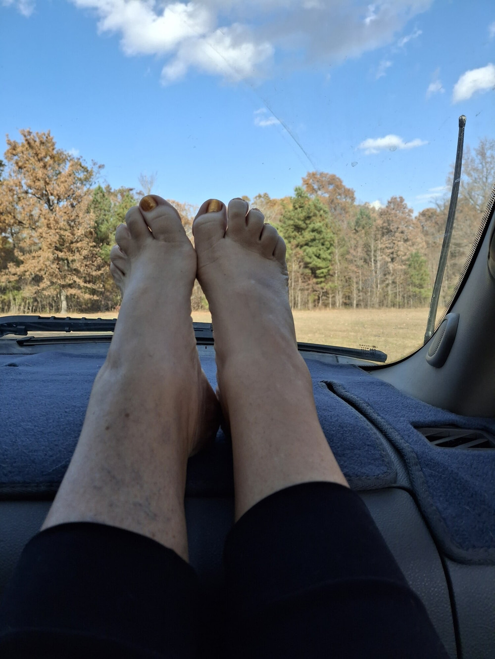 She puts her sexy feet on my dash #11