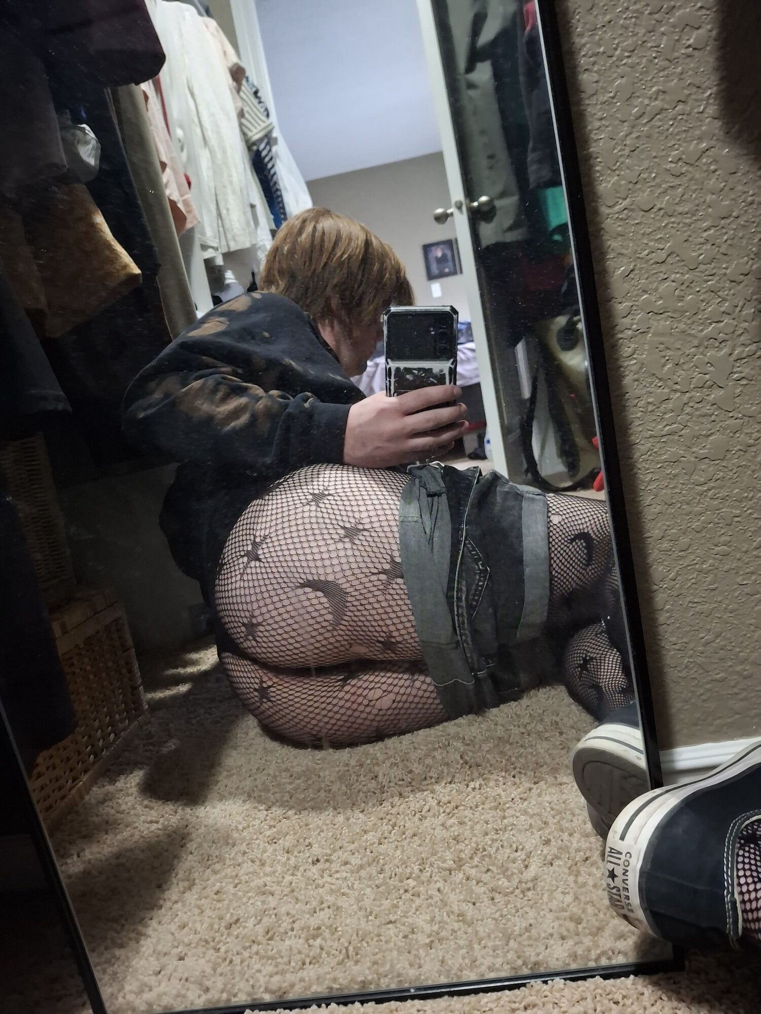 couple lil booty pics :)