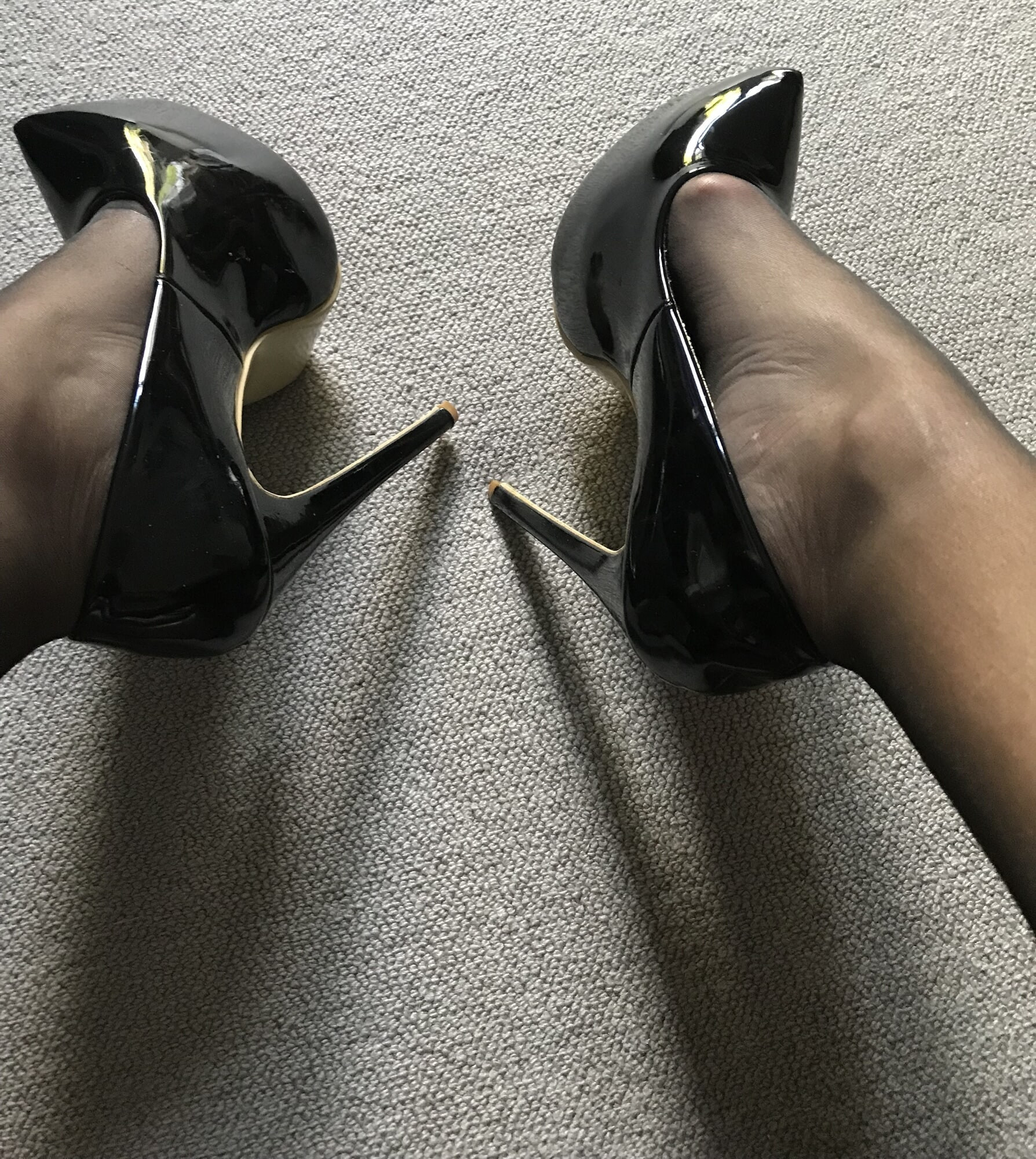 sexy ankles & sexy heels (2)