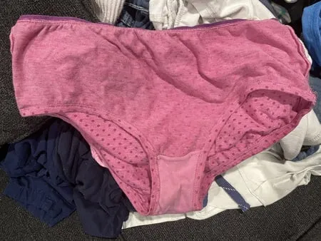 her dirty panties         