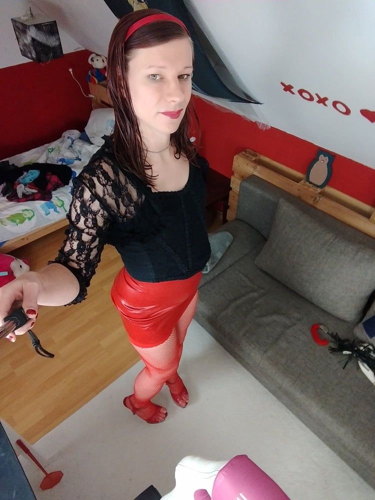 Red Latex #2