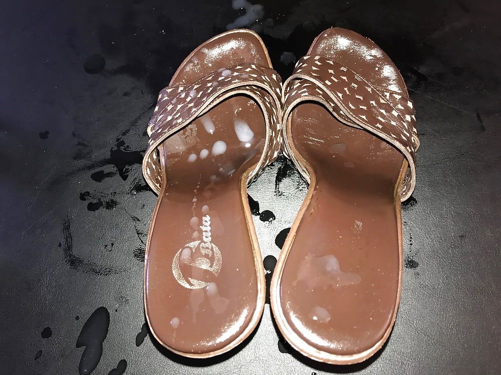 Bata Leather Wedges Mules creamed #10