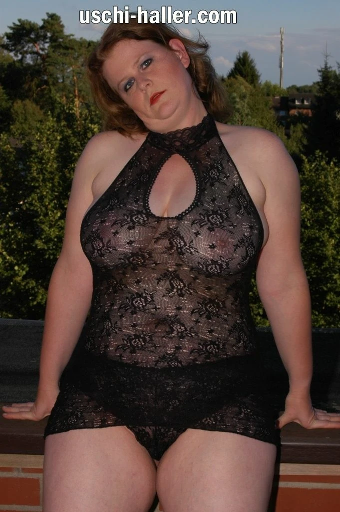 Outdoor Photo shoot with chubby MILF Franziska #4