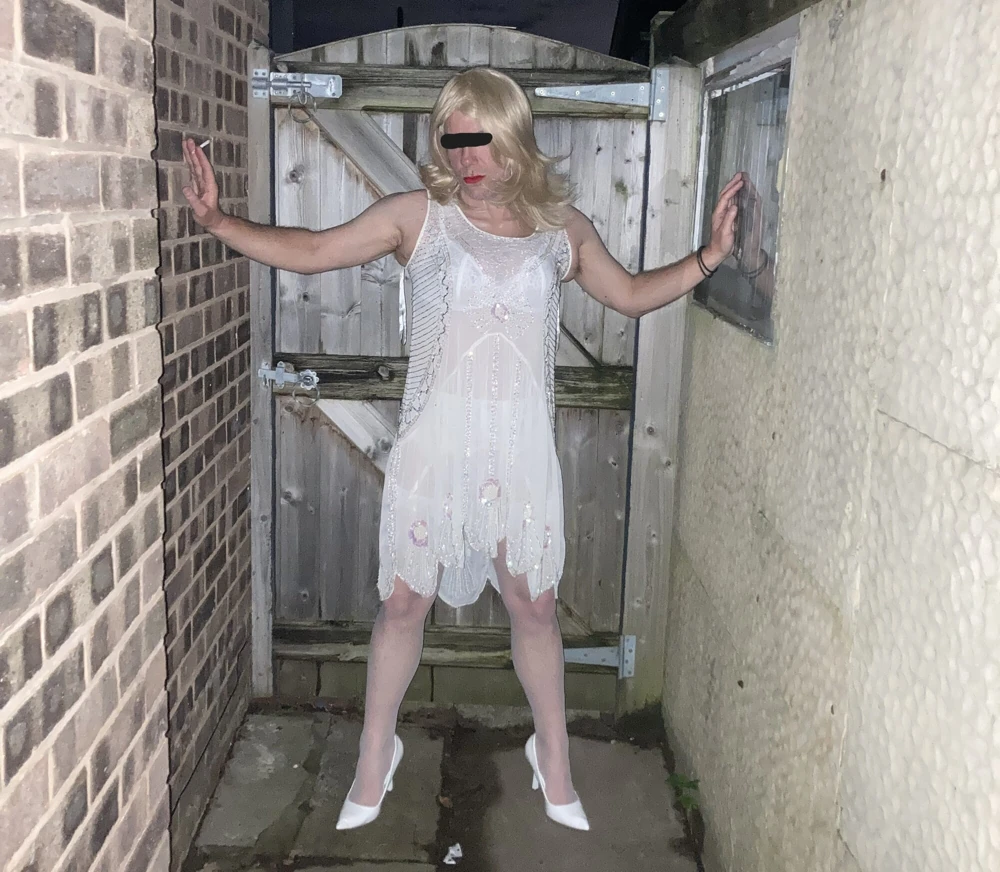 SuzieXX Alleyway Hooker Dress up  #4