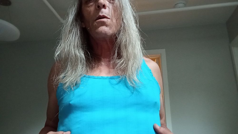 Saggy Granny Tranny Tits #8