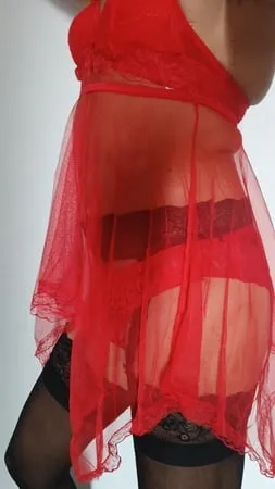 red nightie black stoking high heels         