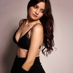 Katie Free Photos