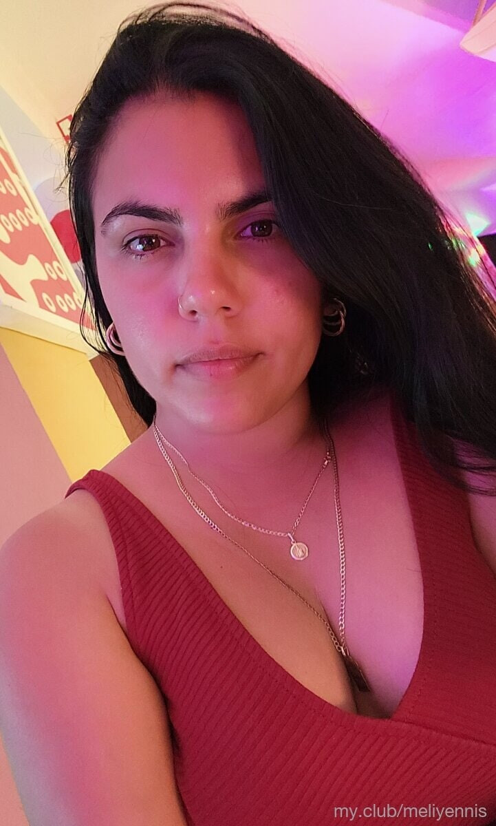 Meli❤️ Free Photos