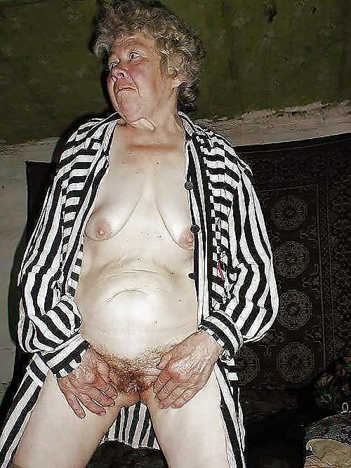ILoveGranny Old Grannies show their pussies