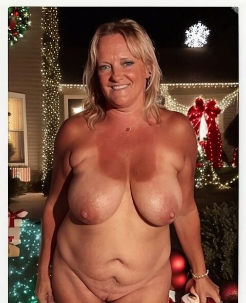 Mrs. Joanne Tanner a Real Teacher with Christmas Throwbacks #10