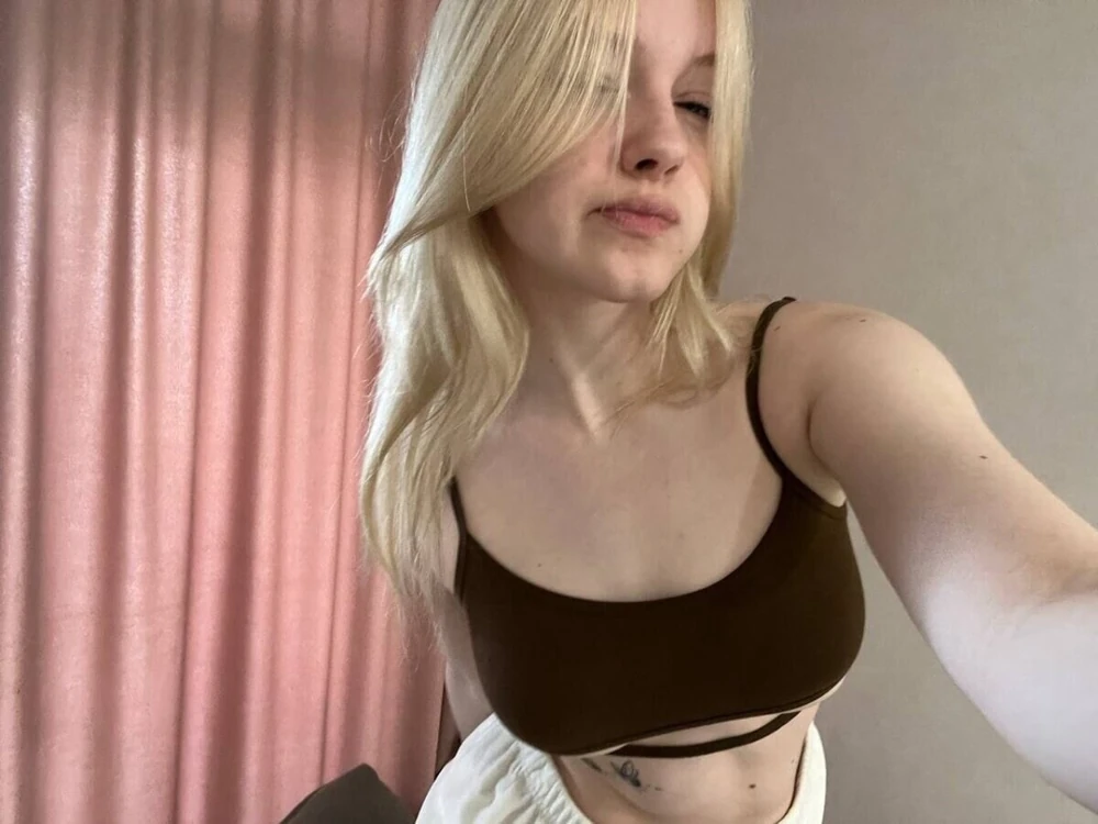 Ava Free Photos #4