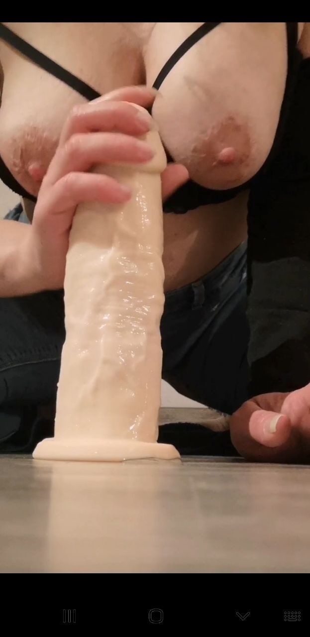 Stuffing my Cunt with 10&amp;quot; hugh dildo till a mega squirt #17