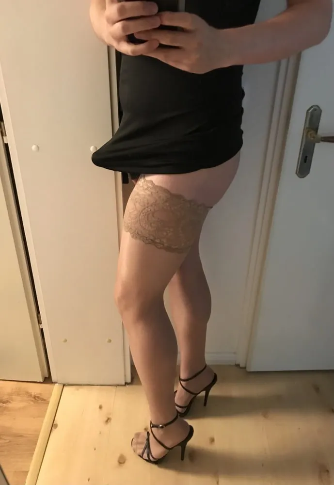 sexy CD sissy wants to show off