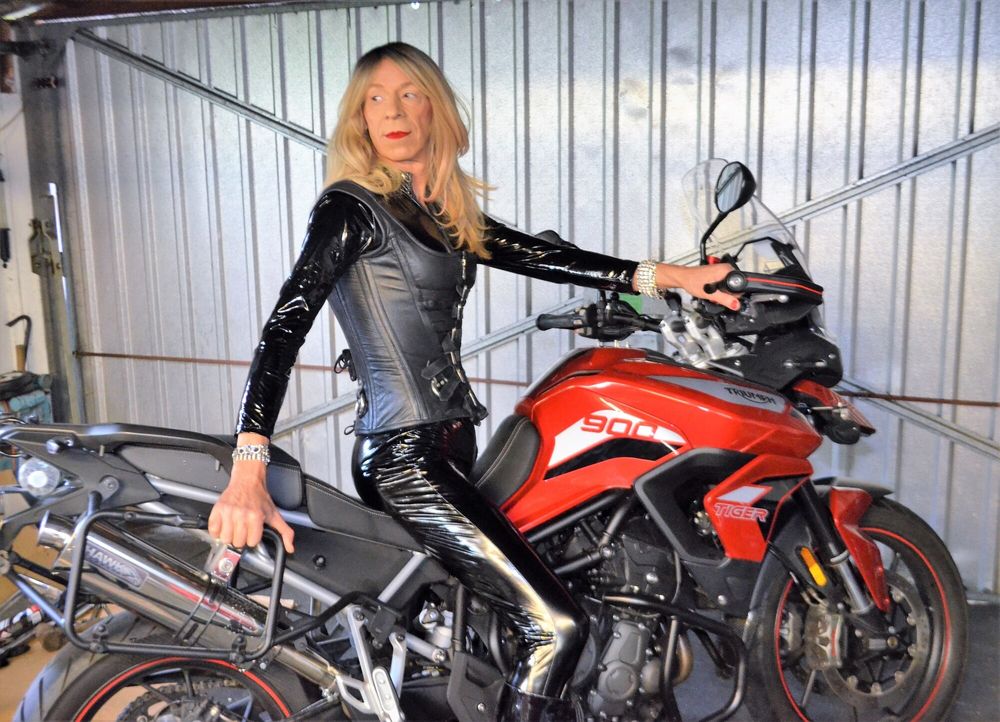 109 Alesssia Travestita on Triumph Tiger #34