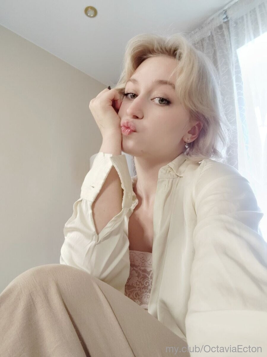 Leila  Free Photos #50