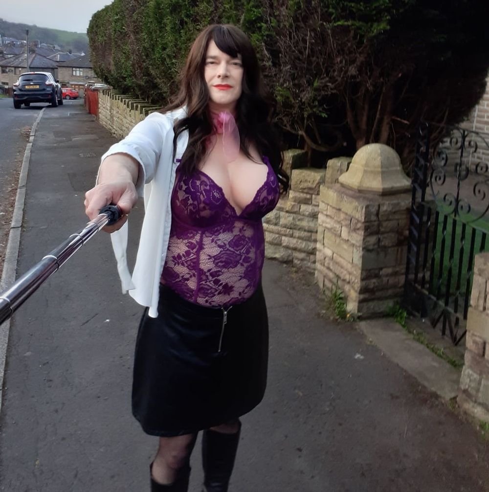 crossdresser outdoors #9