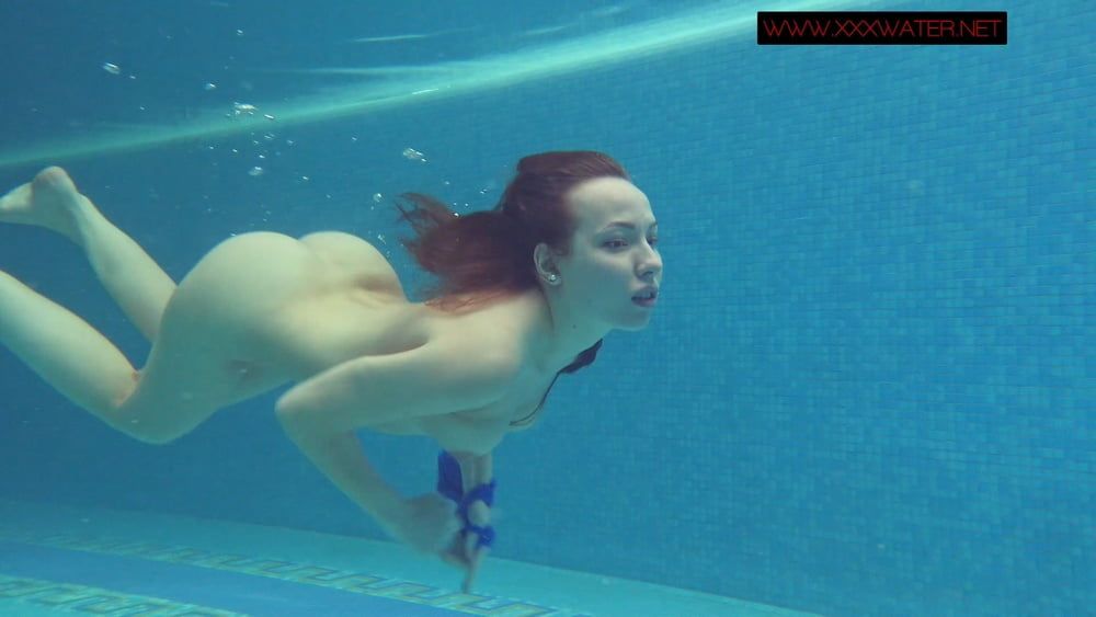 Lina Mercury Pt.1 Underwater Swimming Pool Erotics #8
