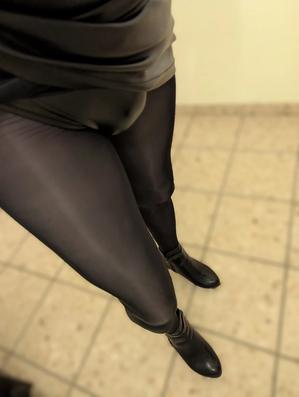 a short summary of your sissy