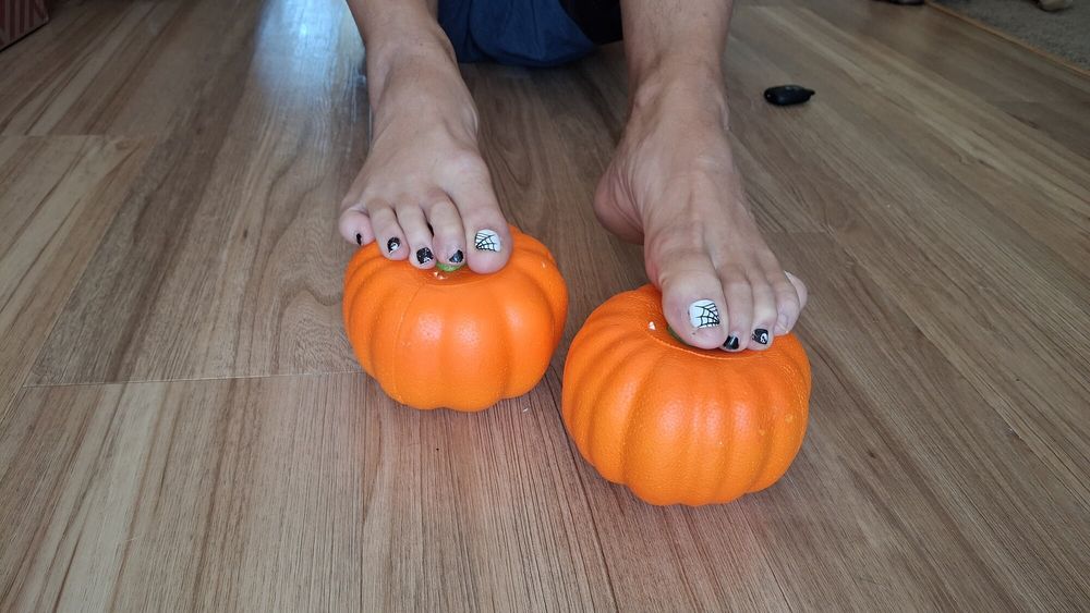 Pumpkin Foot Fetish