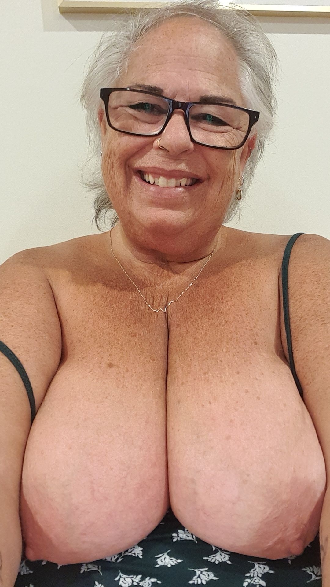 Mama's boobs #19