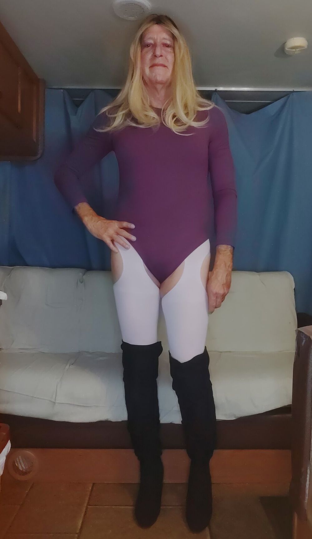 Sissy Anne Dru Brown Modelling Boots and Tights #12