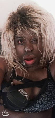 AnoniemaRose juli 2025 