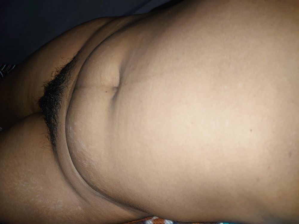 Sri Lankan MILF Sexy Ass And Hairy Pussy #7