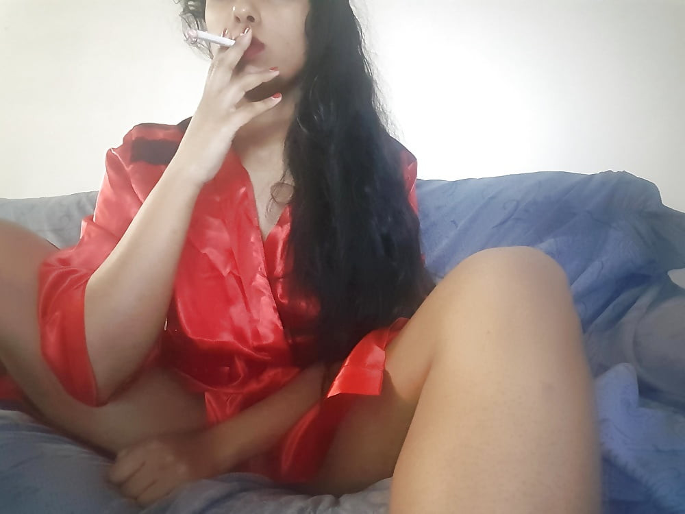 smoking cunt #40