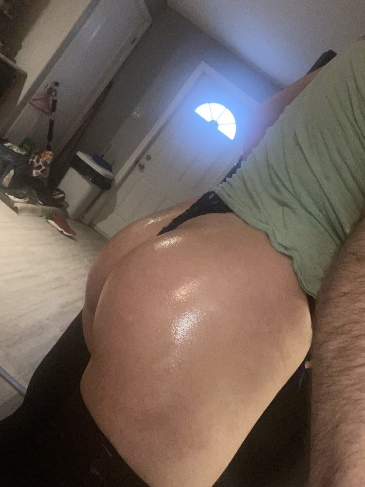 Round ass for daddy #14