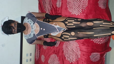 Mboy cameriera al tuo servizio