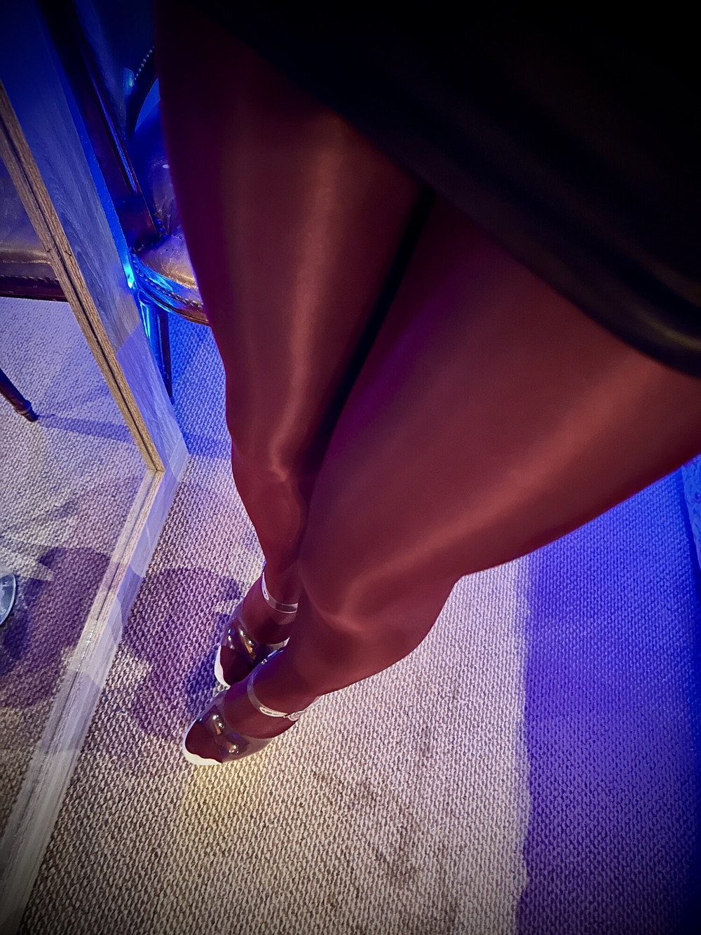 My new shiny & glossy pantyhose looks so hot ! #20