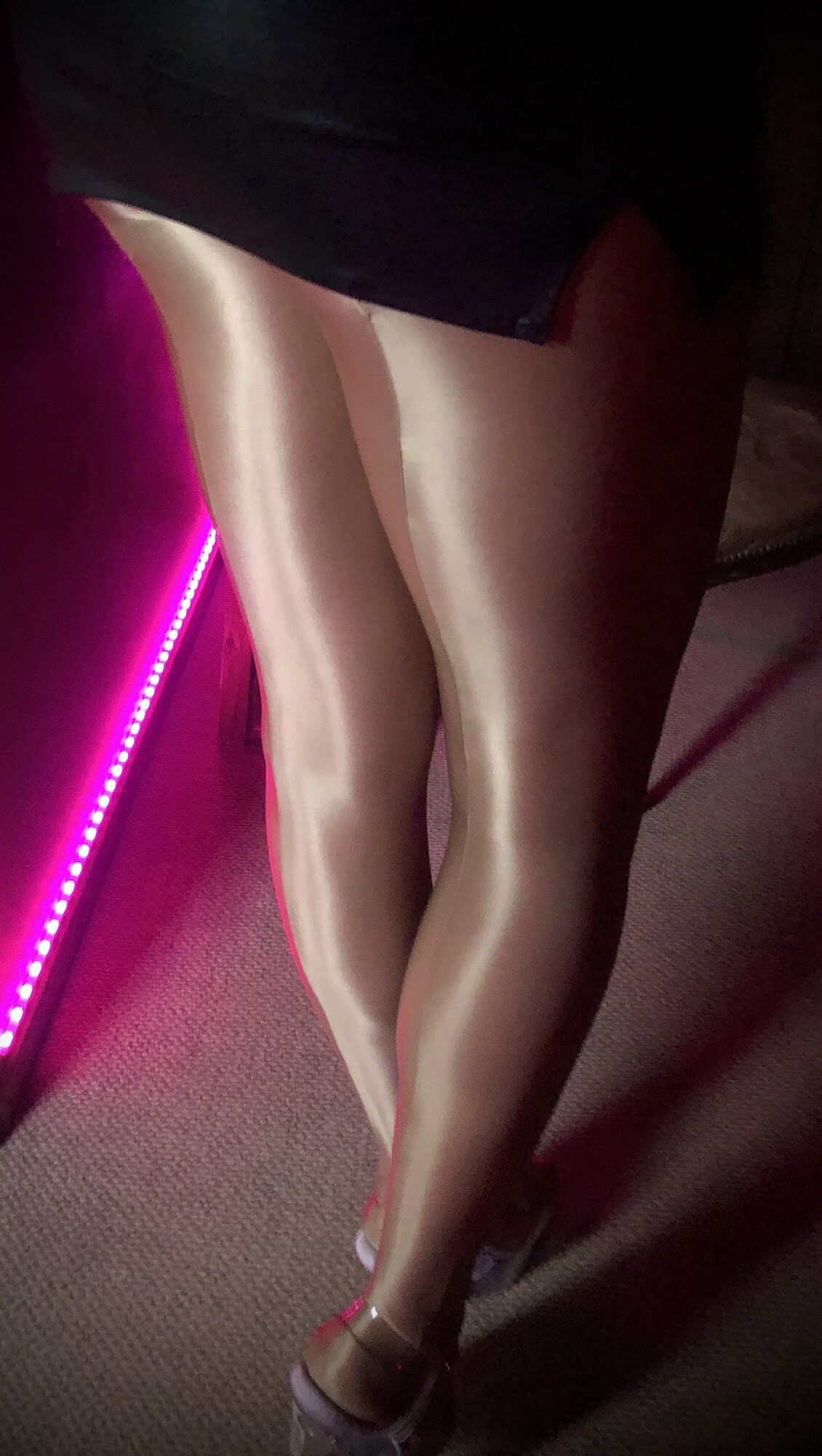 My legs on shiny pantyhose! #9