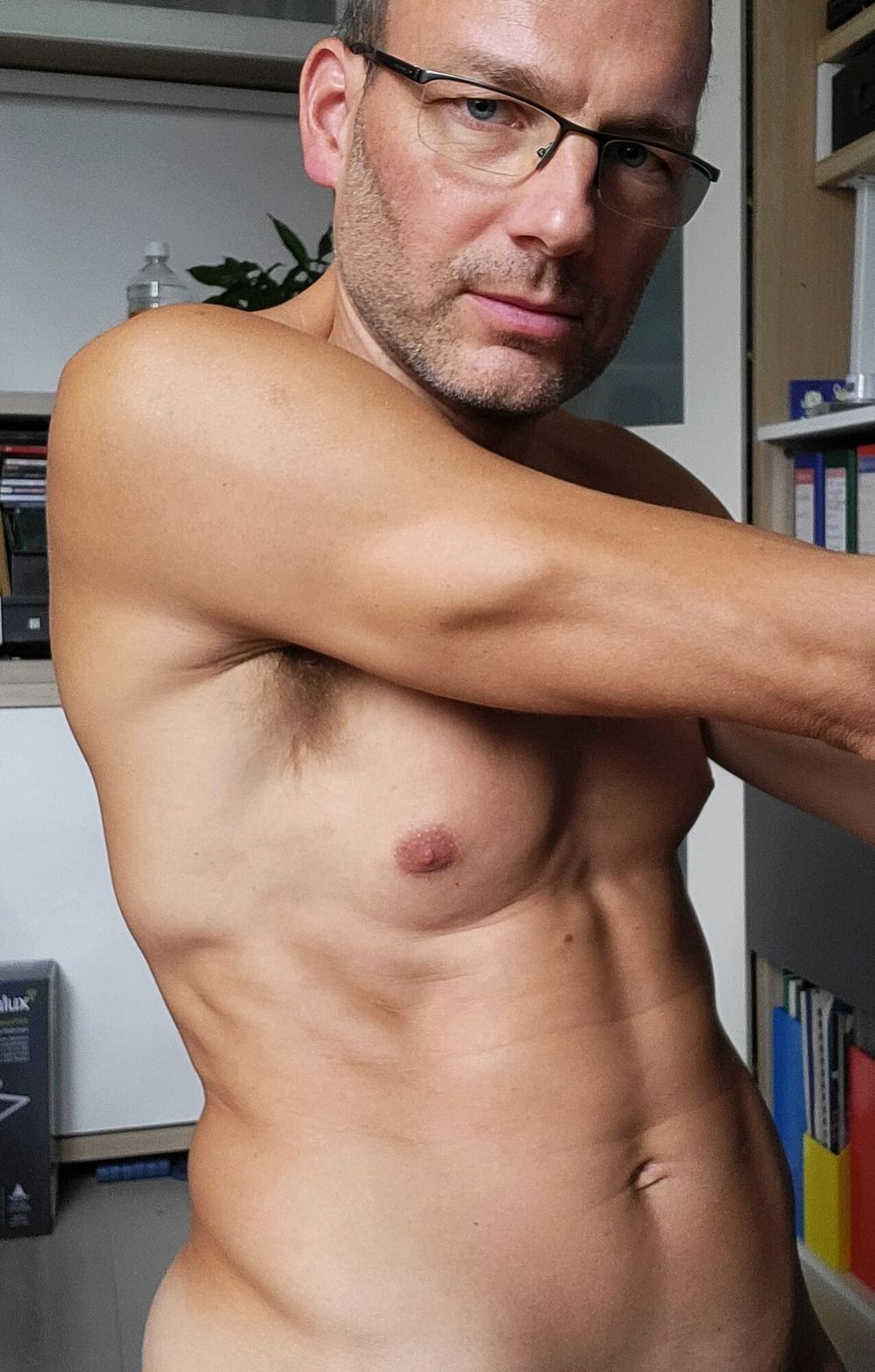 New pics of my nude male body #11