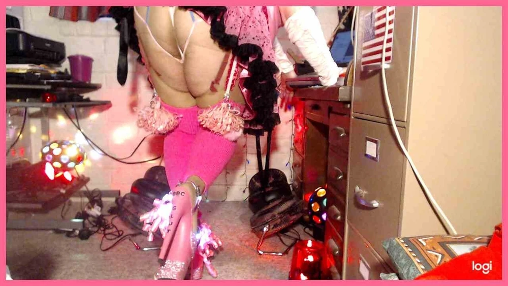 Teasing BBCs rock hard for cum in 9&quot; platform stileto heels. #3