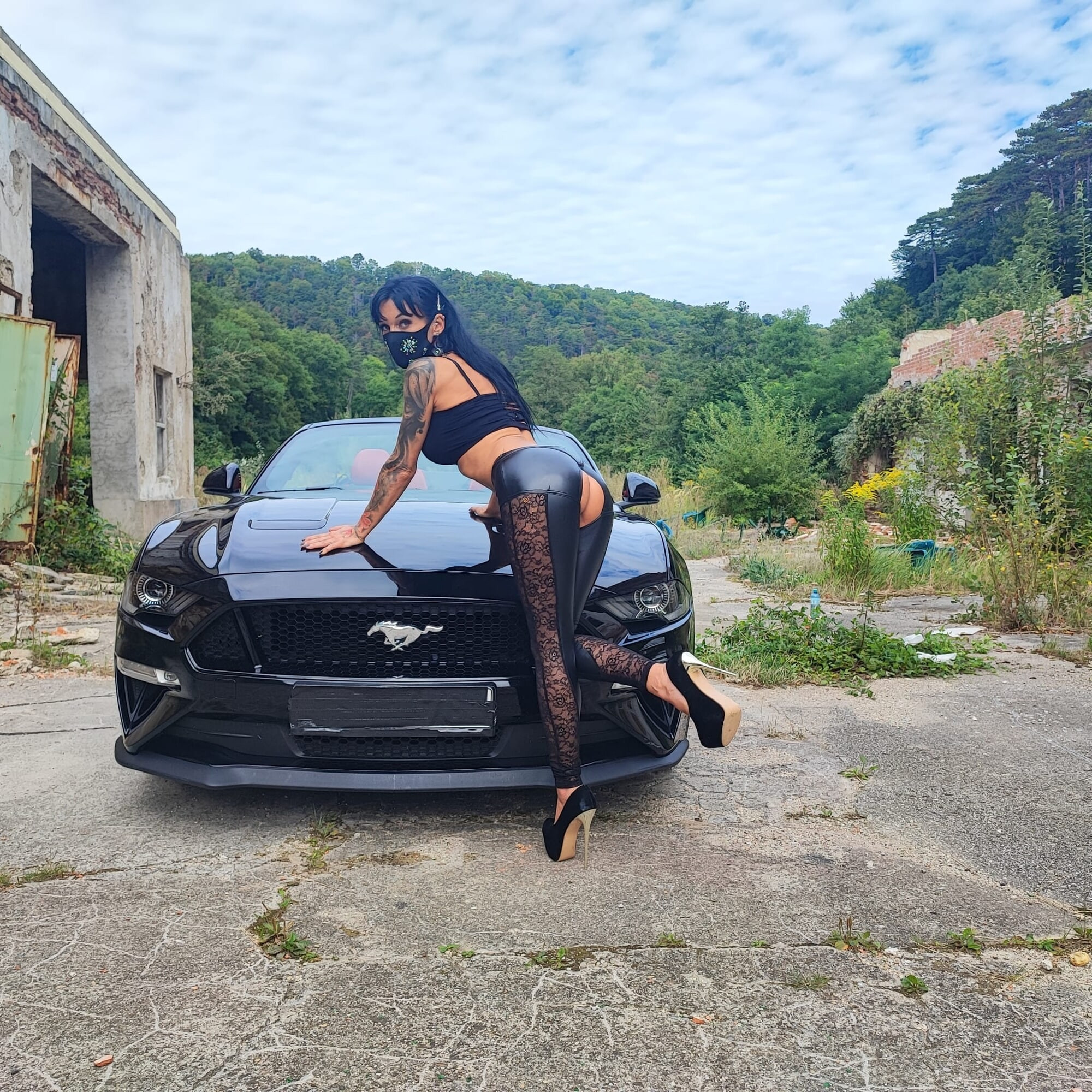 Vanessa and the Mustang Angel #29