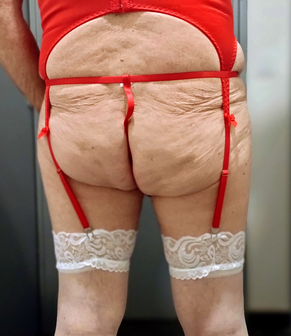 Lingerie rouge et blanche #9