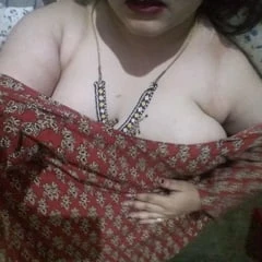 Chubby desi bhabhi shy
