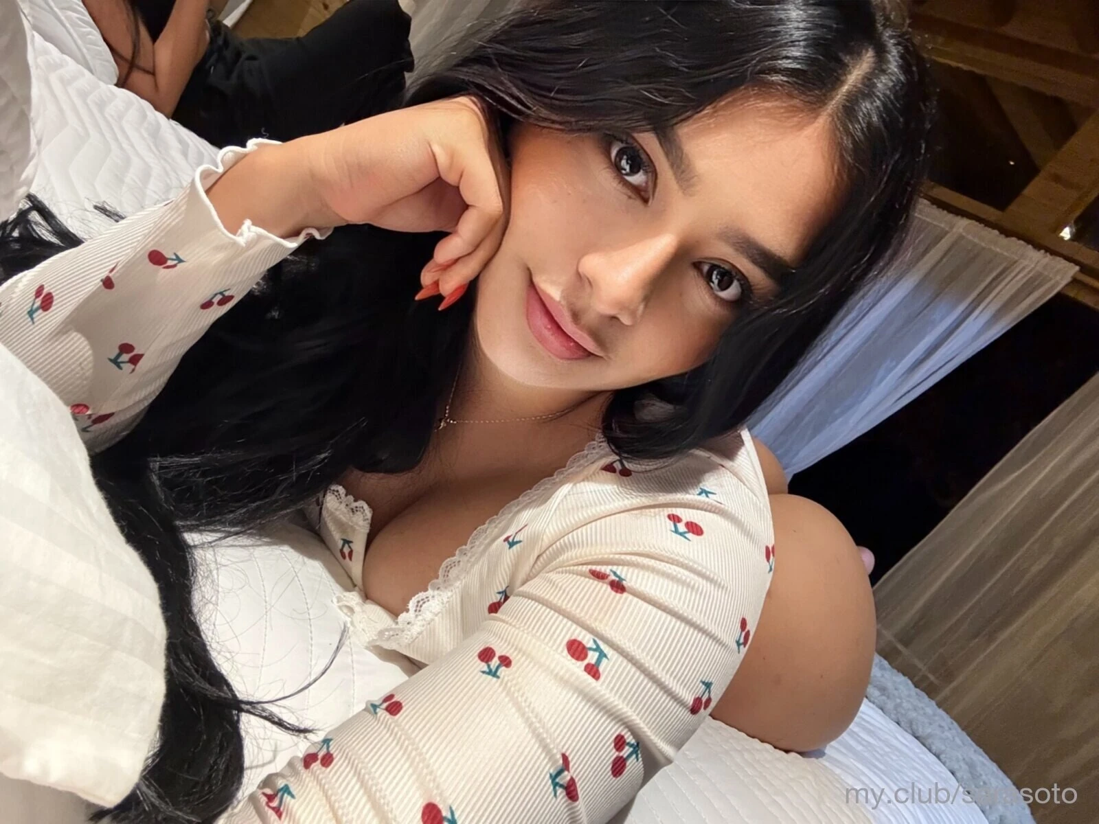 Sara soto Free Photos