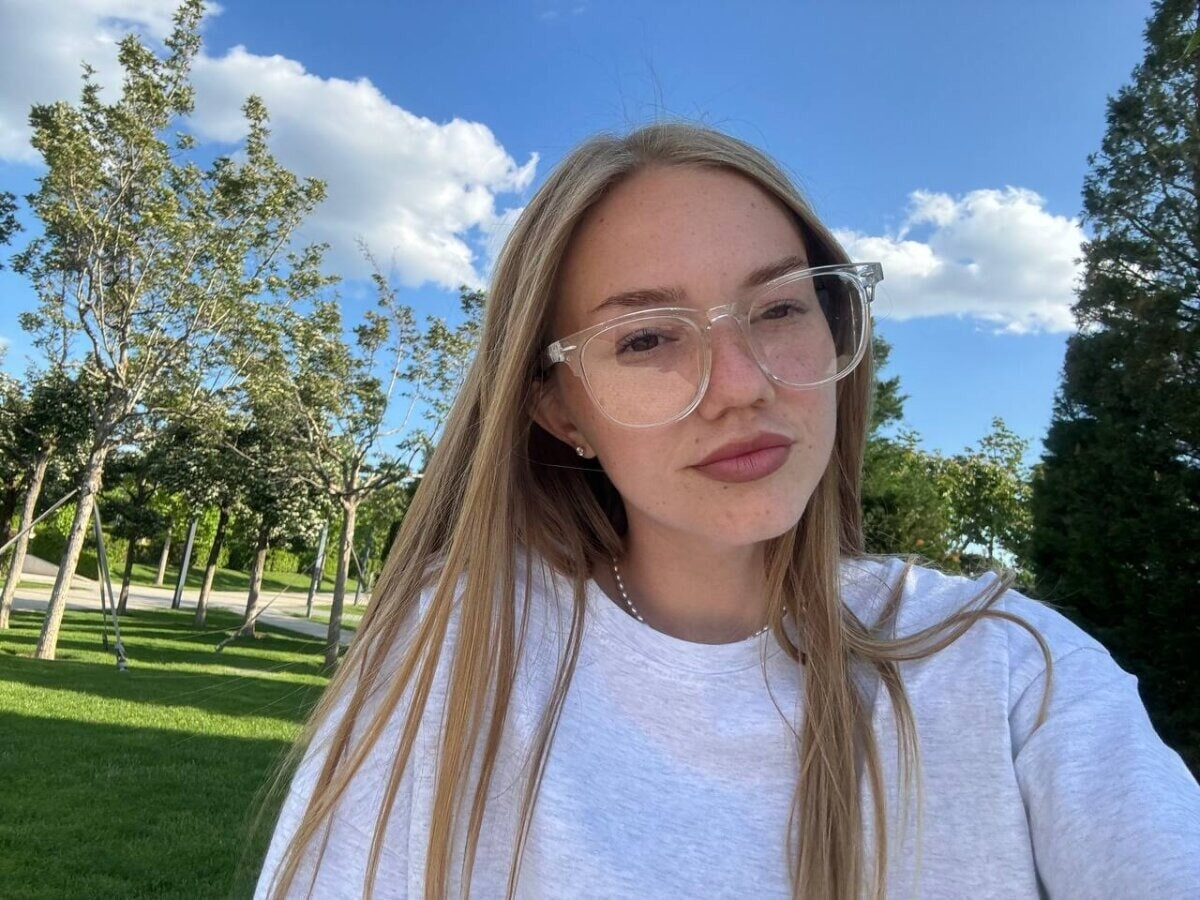 Mila Free Photos #13