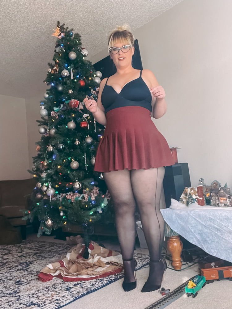 Christmas Thighs and Heels #6