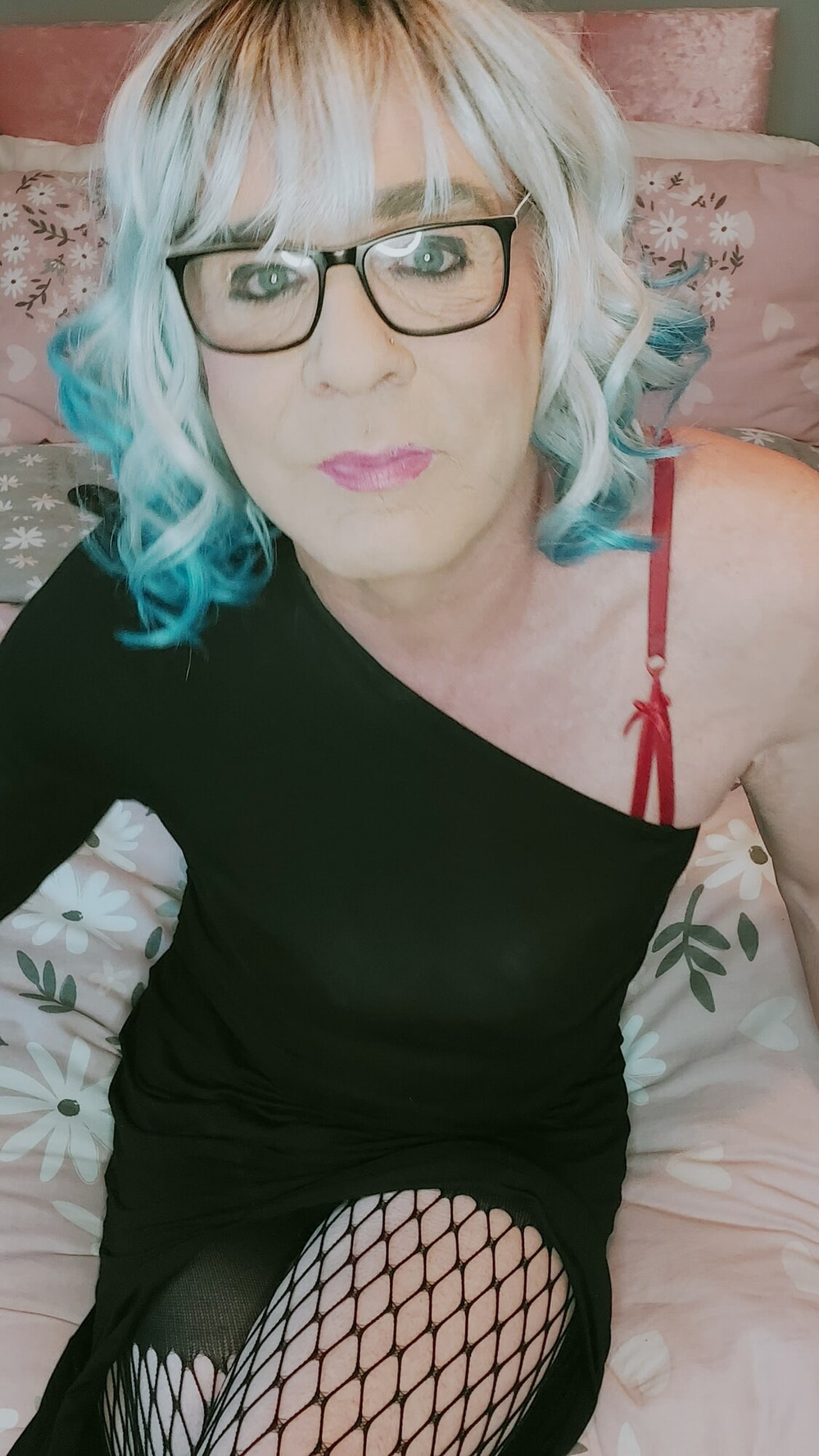 crossdressed Juniper Beri UK #7