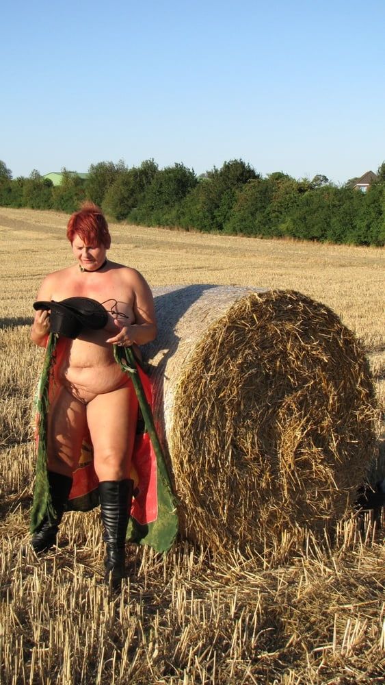 Anna naked on straw bales ... #15