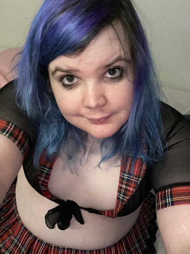 bbw ts Janey schoolgirl