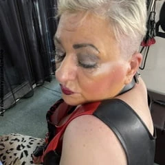 MISTRESS 53