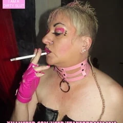 I AM A SLUT