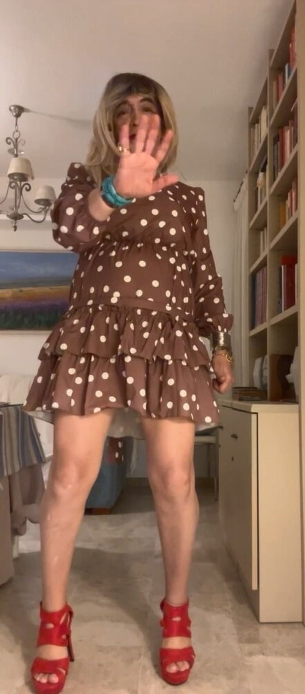 Daniela Monroe Spanish TV, polka dot dress video photos,anal