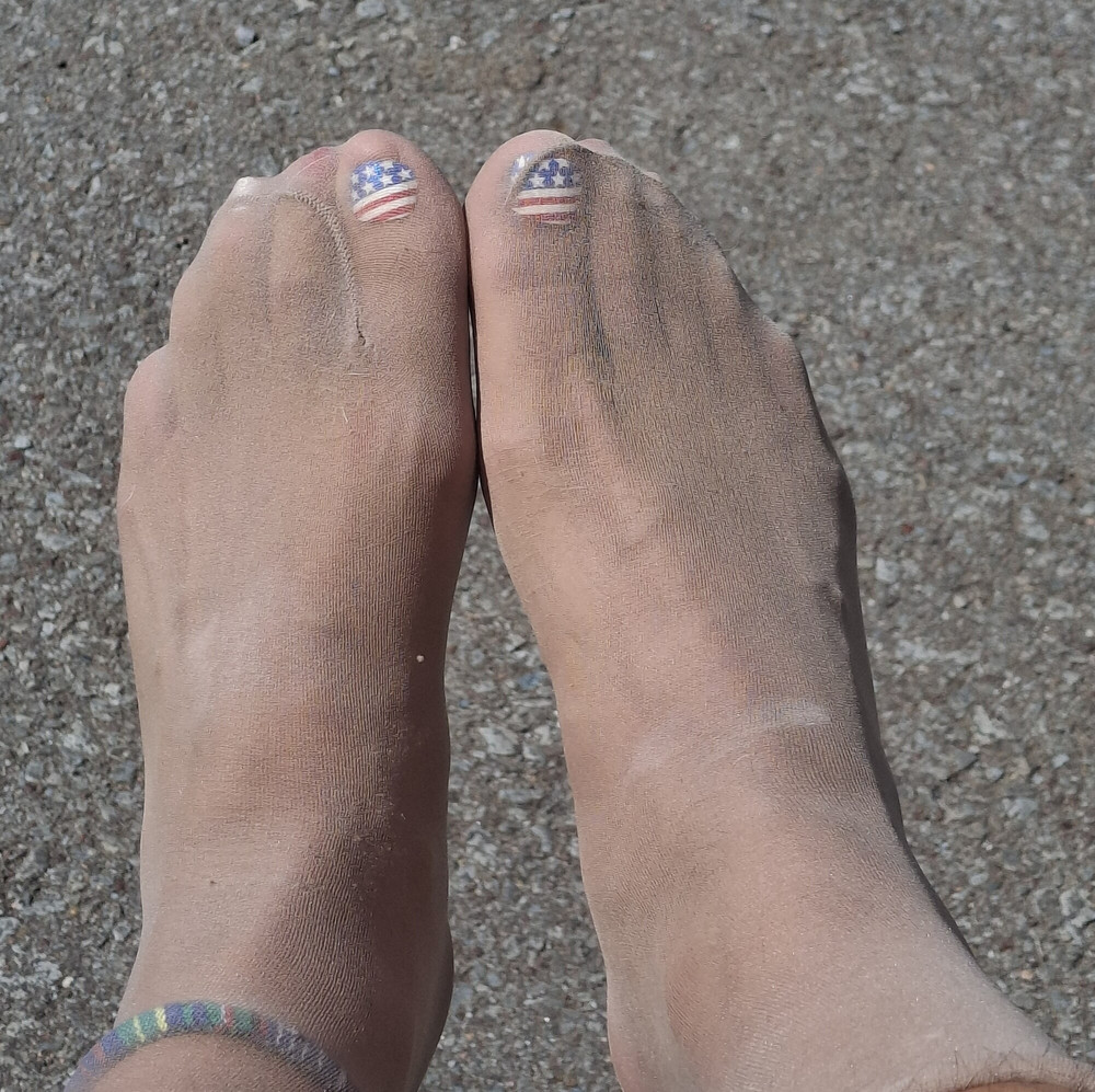 My feet in pantyhose #4