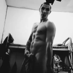 Guy nude