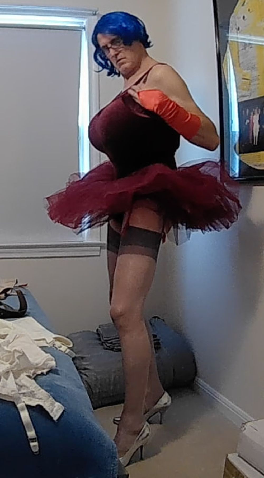 20190107 red tutu dressup #12