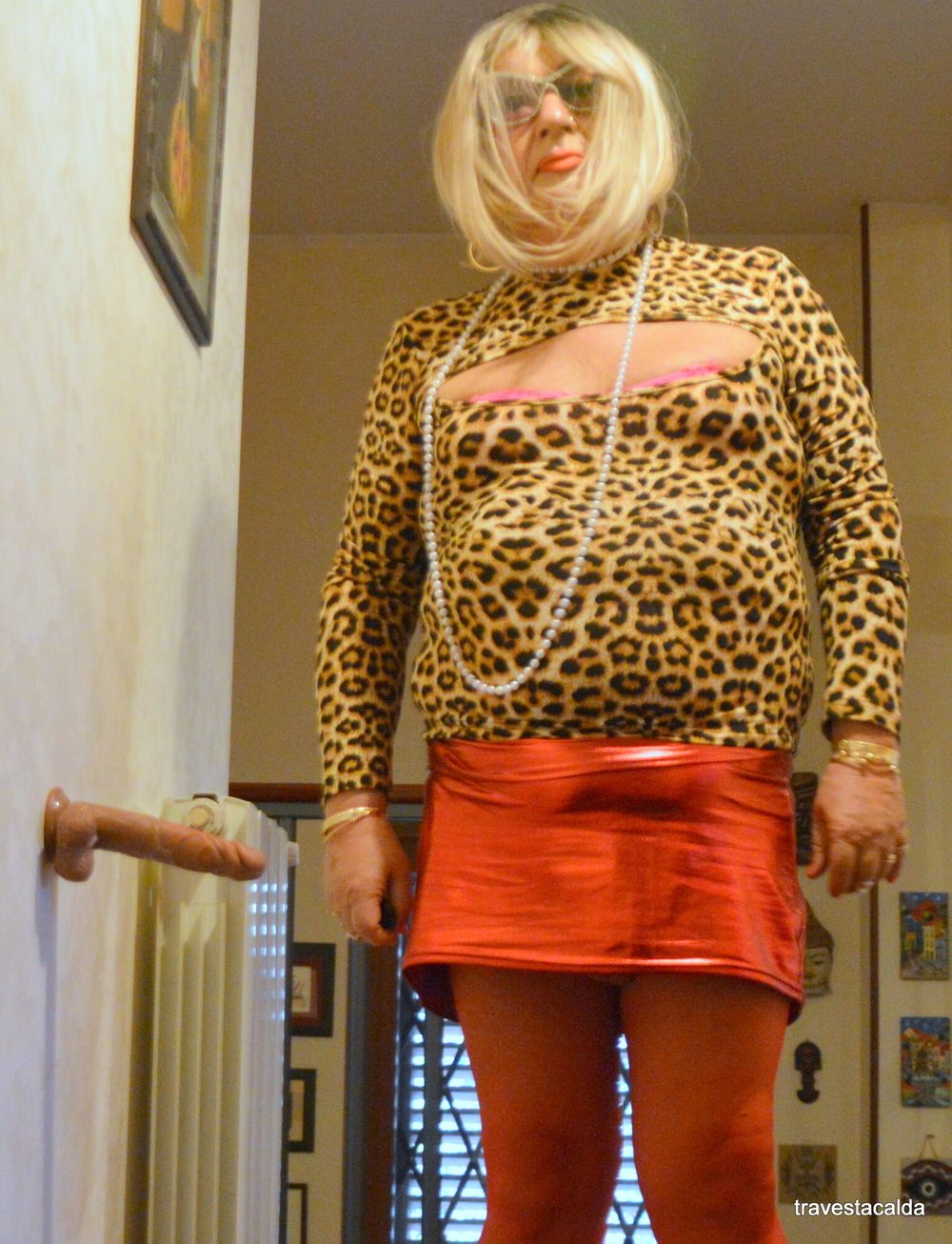 RED AND LEOPARD WHORE #34